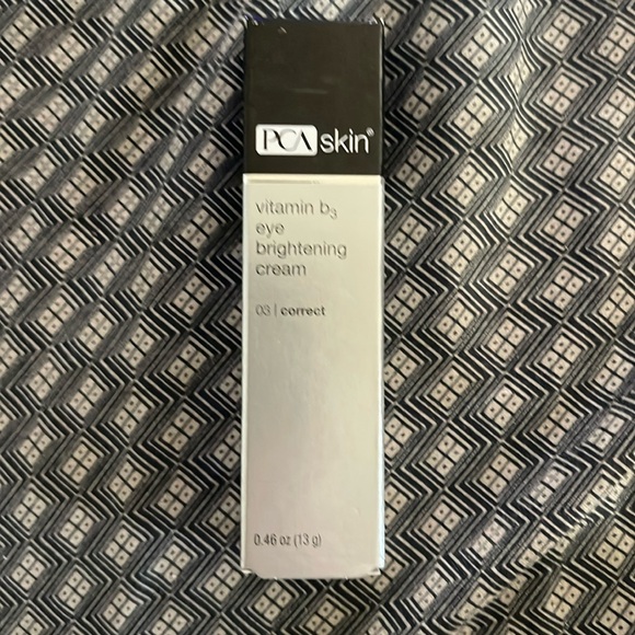 BRAND NEW PCA Skin Vitamin b3 Eye Brightening Cream .46 fl oz